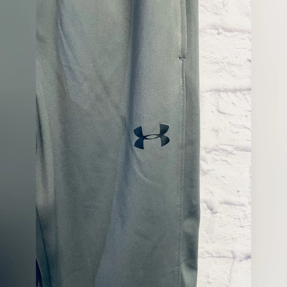 Under Armour Warm Up Pants Size M Grey And Black Plus Logo - Picture 3 of 7